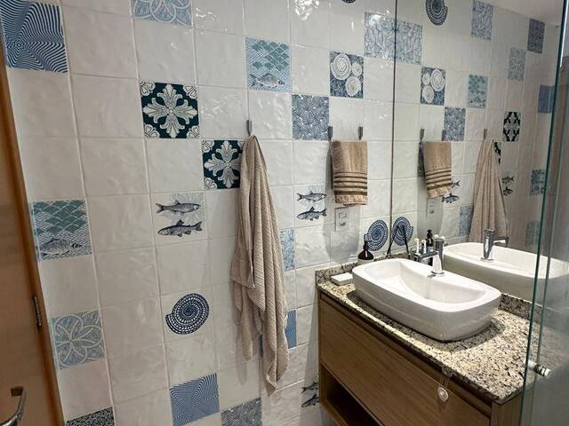 #434 - Apartamento para Venda em Vila Velha - ES