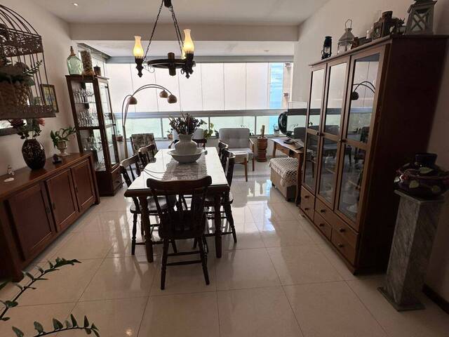 #471 - Apartamento para Venda em Vila Velha - ES