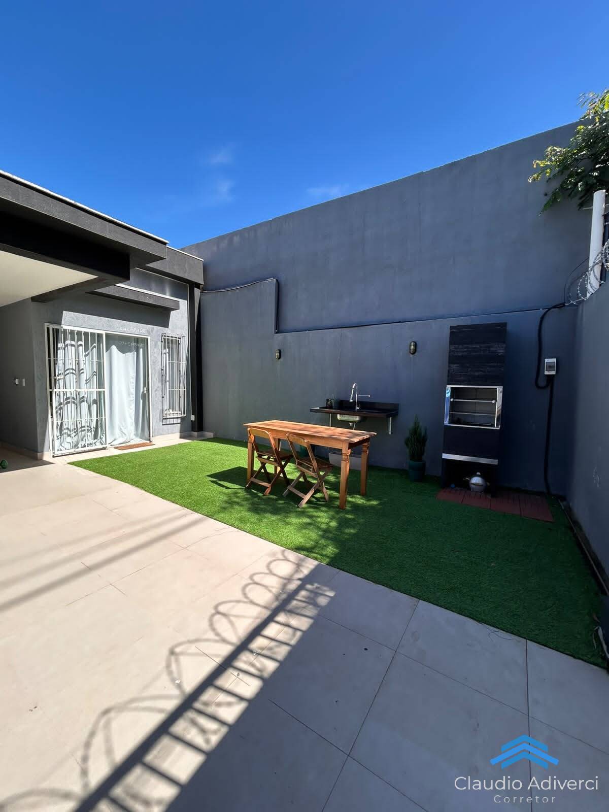 Casa linear 3 quartos/1 suíte c150.00 m2 Riviera da Barra em Vila Velha-ES